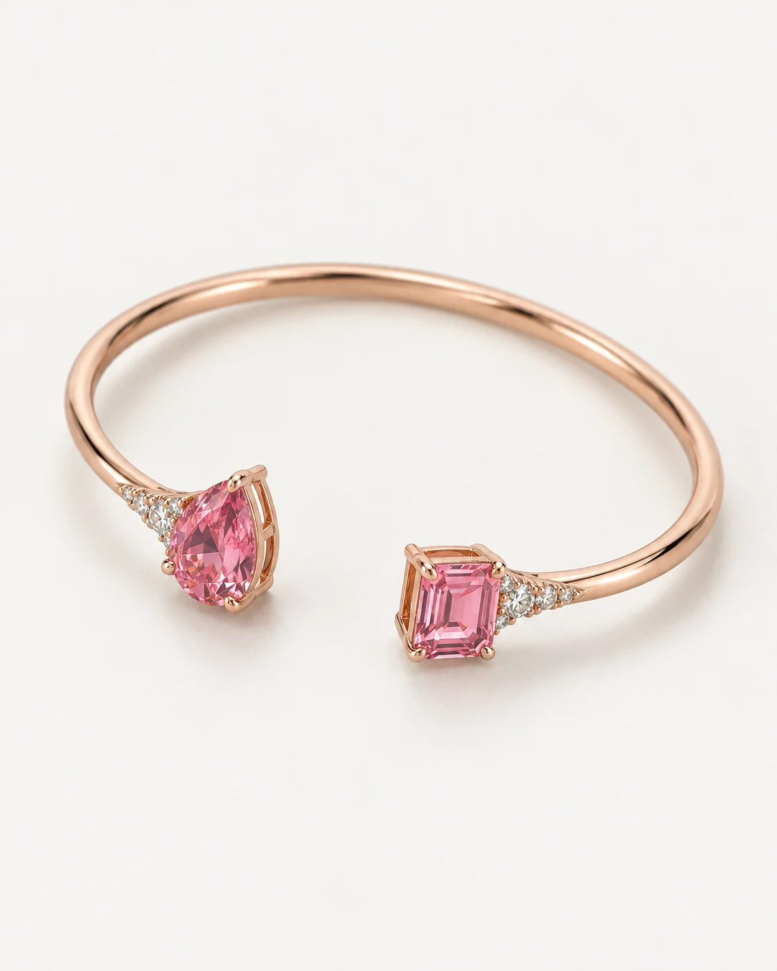 AI concept: Rose Dialogue Bangle, three-quarter construction view