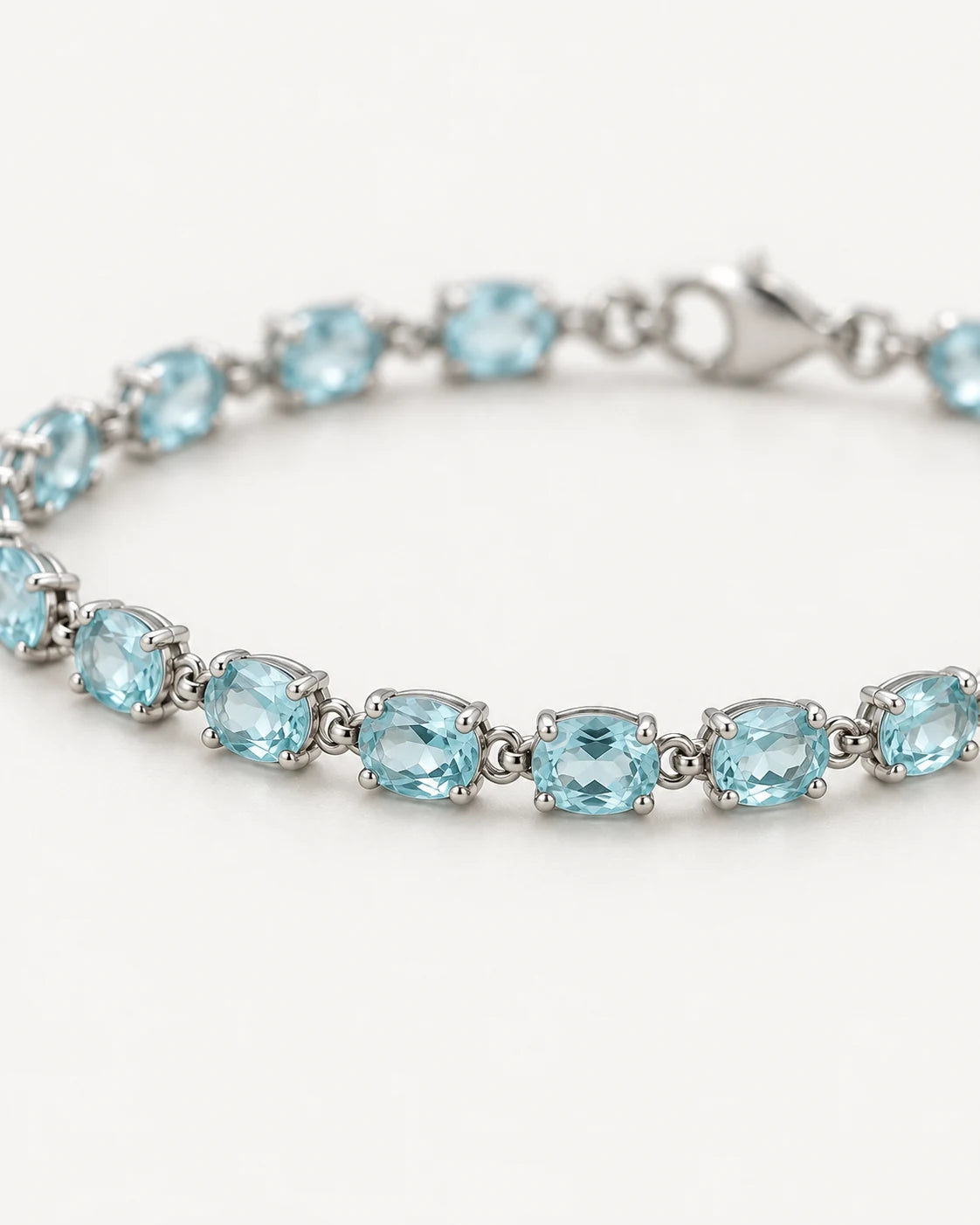 AI concept: Aqua Rhythm Bracelet, three-quarter construction view